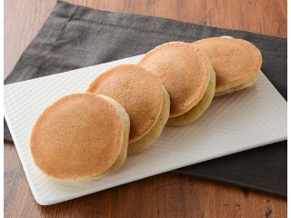 ローソン パンケーキ 黒蜜＆黒糖ホイップ