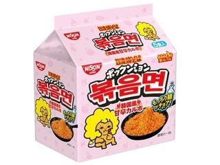 日清食品 日清焼そば ポックンミョン 韓国風甘辛カルボ