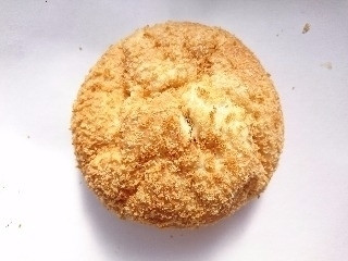 和良 とろーりたまごと牛すじカレーパン