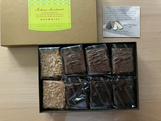 ビッグアイランドキャンディーズ マカナブラウニーアソートメントの