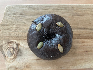 Mocchi monde かぼちゃキャラメルチョコリトルもっちベーグル