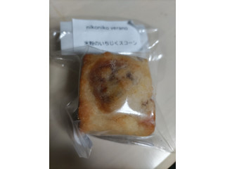 ニコニコベラノ 米粉のいちぢくスコーン