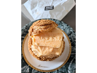 ロッカドウファクトリー 無上バターシュークリーム