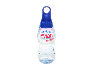 evian ミネラルウォーター