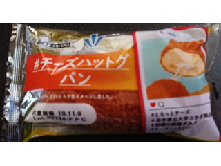 フジパン ハム＆チェダーチーズ 4個入 - 今月のパン