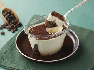 モンテール 小さな洋菓子店 クリーミーDolce・ティラミス