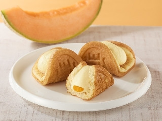 モンテール 小さな洋菓子店 北海道メロンのワッフル