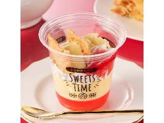 ドンレミー 苺のナポレオンパイ風パフェ