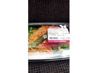 成城石井 海老とおくらのシンガポール風焼きビーフン