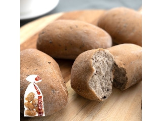 成城石井 自家製 黒胡麻香る五穀のロールパン