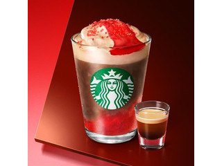 スターバックス カカオ ＆ ストロベリー ムース フラペチーノ