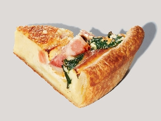 スターバックス ベーコンとほうれん草のキッシュ