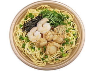 セブン-イレブン 青森県産ホタテのバター醤油パスタ