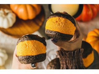 高評価】セブン-イレブン マリトッツォパンプキンの感想・クチコミ