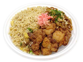 セブン-イレブン 高島とんちゃん唐揚げ 炒飯＆ソース焼そばの感想