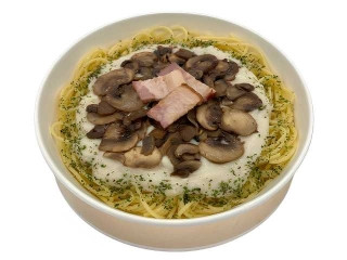 セブン-イレブン 舟形マッシュルームが主役のクリームパスタ