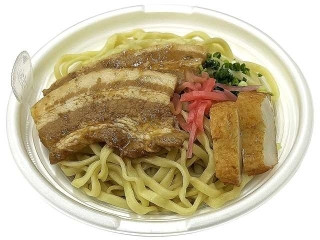 セブン-イレブン 肉のせ 沖縄そば