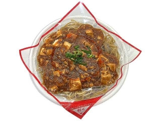 セブン-イレブン 3種の醤で仕立てた 旨辛麻婆豆腐焼そば