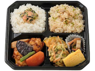 セブン-イレブン あさり御飯と鮭御飯の鶏黒酢あん弁当