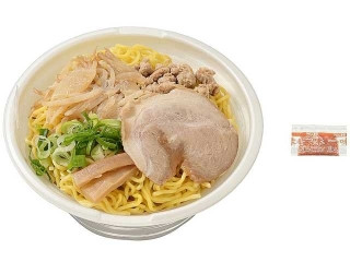 セブン-イレブン 札幌すみれ監修 濃厚みそラーメン