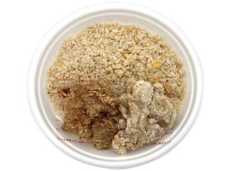 セブン-イレブン 塩と醤油 2種の唐揚げ＆チャーハン