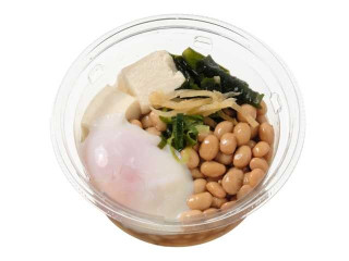 セブン-イレブン たんぱく質が摂れる だし醤油仕立ての温玉納豆