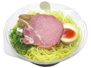 あさりとはまぐり出汁の冷たい醤油ラーメン