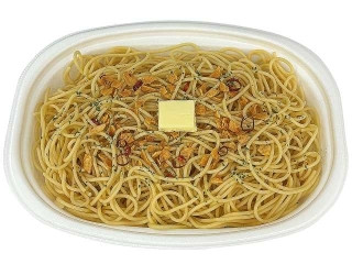 セブン-イレブン ガーリックバター醤油パスタ