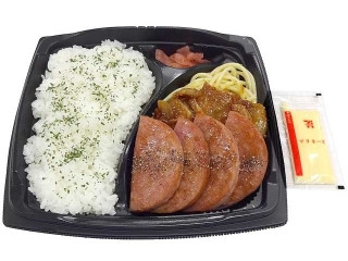 セブン-イレブン ソーセージステーキ＆豚焼肉弁当