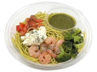 セブン-イレブン 冷製パスタ 海老とブロッコリーのバジル