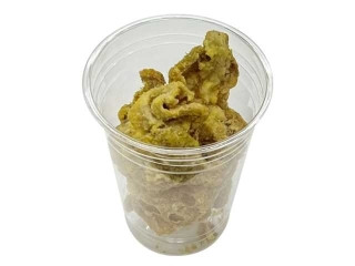 セブン-イレブン 国産鶏の鶏皮チップス カレー味