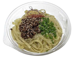 セブン-イレブン 沖縄限定 冷し担々沖縄そば