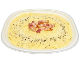 セブン-イレブン 大盛りパスタ カルボナーラ