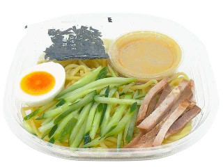 セブン-イレブン つるもち中太麺 町中華のからしマヨ冷めん