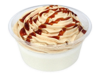 セブン-イレブン 塚田牛乳を使った 大きなみたらしホイップミルクプリン