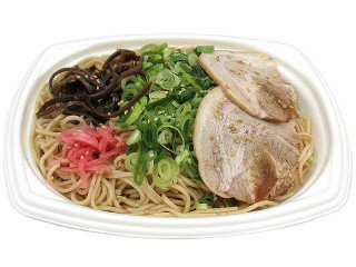 セブン-イレブン コク旨豚骨焼ラーメン