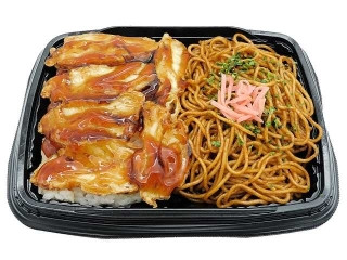 セブン-イレブン 鶏めし＆焼きそば弁当
