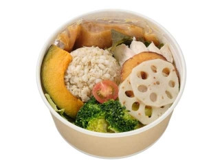 セブン-イレブン 秋を彩る チキンと根菜のサラダ