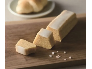 無印良品 不揃い塩パン風バウム