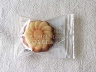 中評価】「アーモンドケーキ - モロゾフ アーモンドケーキ」のクチコミ