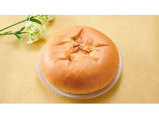 ローソンストア100 VL 大きなクリームパン