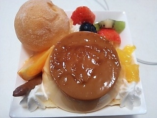 プリンアラモード プリンアラモードプリントランチトート/SweetsCollection
