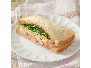 ナチュラルローソン サプリサンド たんぱく質たっぷり サルサチキン