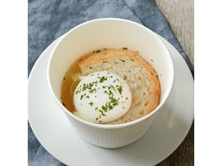 ナチュラルローソン とろーりたまごのオニオングラタン風スープ