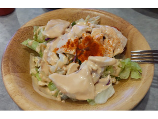 サイゼリヤ チキンのサラダ