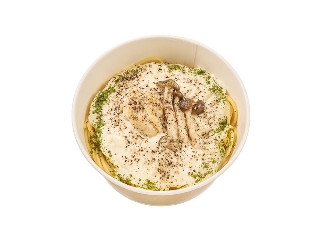 ニューデイズ チキンときのこのクリームパスタ