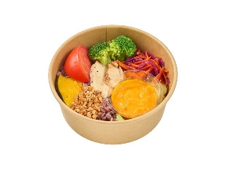 ニューデイズ 1／2日分の緑黄色野菜！国産チキンのサラダボウル