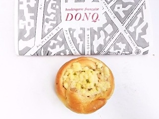 ドンク 青森りんごとクルミシナモンロール