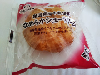 ボンオーハシ なめらかシュークリーム