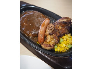 ガスト 鉄板ハンバーグミックスグリル